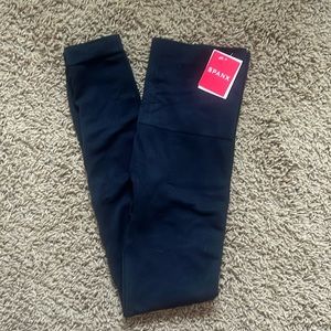 Brand new Spanx black look at me now leggings